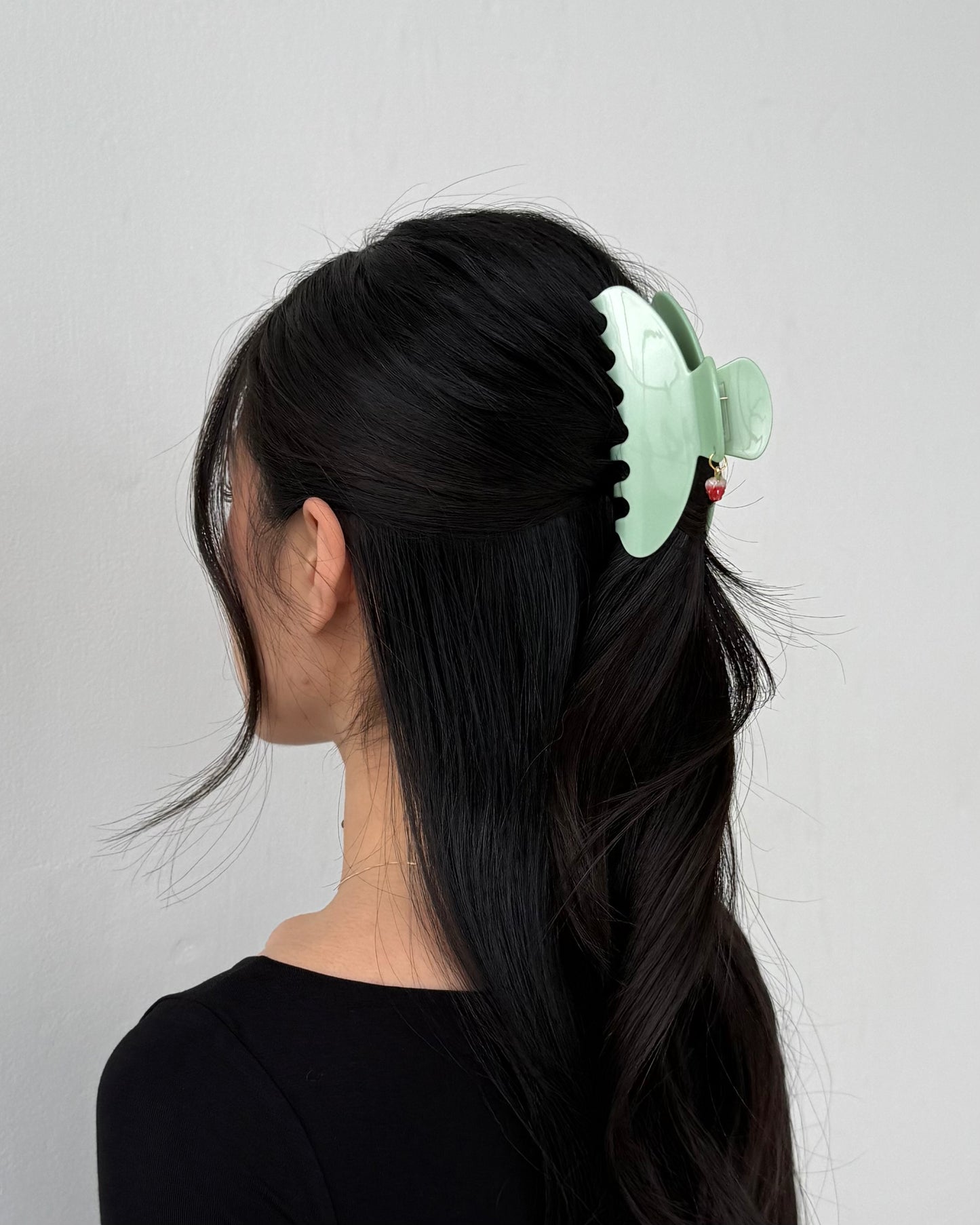 Strawberry Matcha Claw Clip