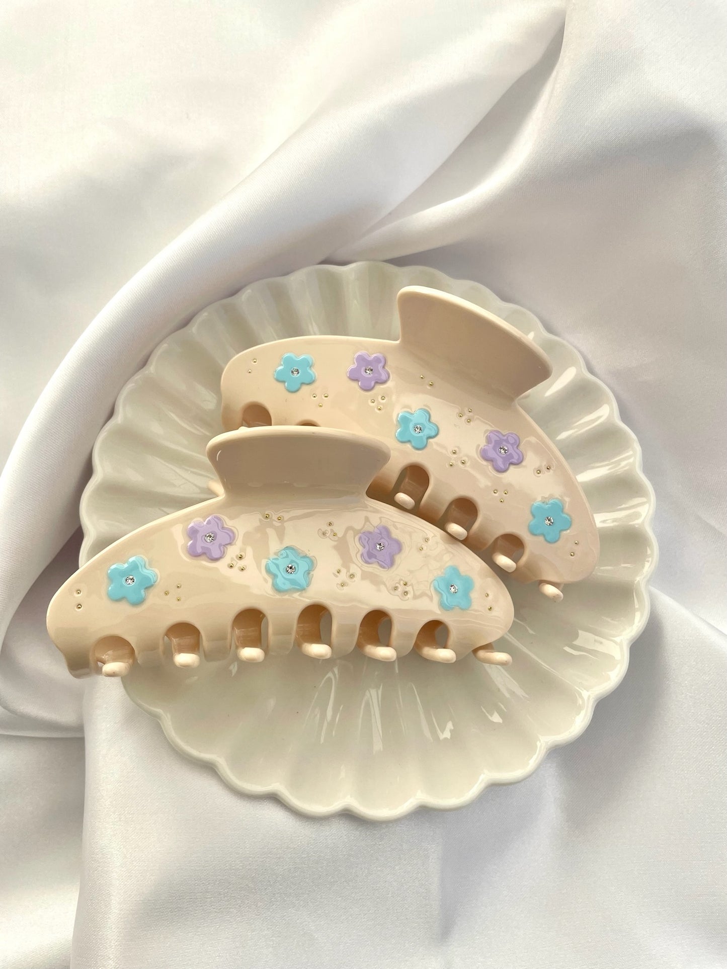 Flower Claw Clip - PLY Studios x Yuyan
